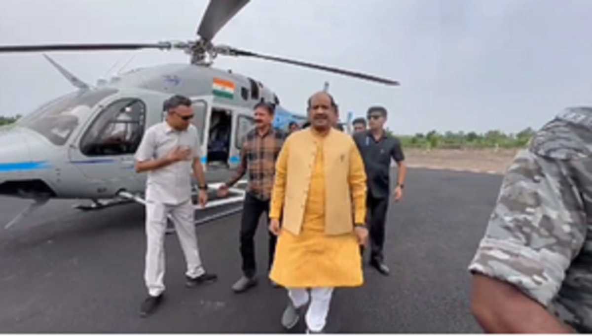 कोटा पहुंचे ओम बिरला, कहा- पीएम मोदी के नेतृत्व में देश आगे बढ़ता रहेगा